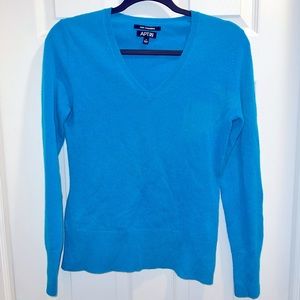 Ap. 9 Cashmere LS Blue Sweater NWOT
